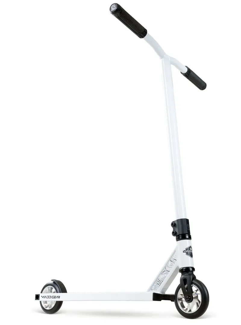 Madd Gear Mg4 Titan Pro Scooter 1