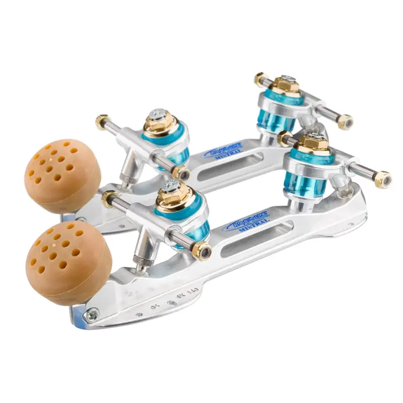 Roll-Line Mistral Freestyle Plates 1